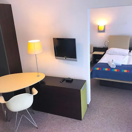 Korekt 3* Пьештяни