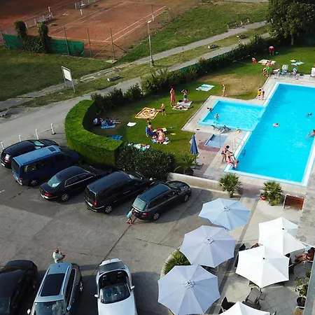 Korekt Hotel 3*