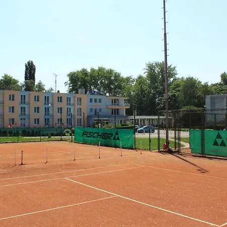 Hotel Korekt