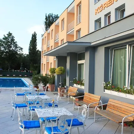 Korekt Hotel 3*